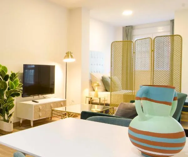 Salitre Freshapartments アパート マラガ